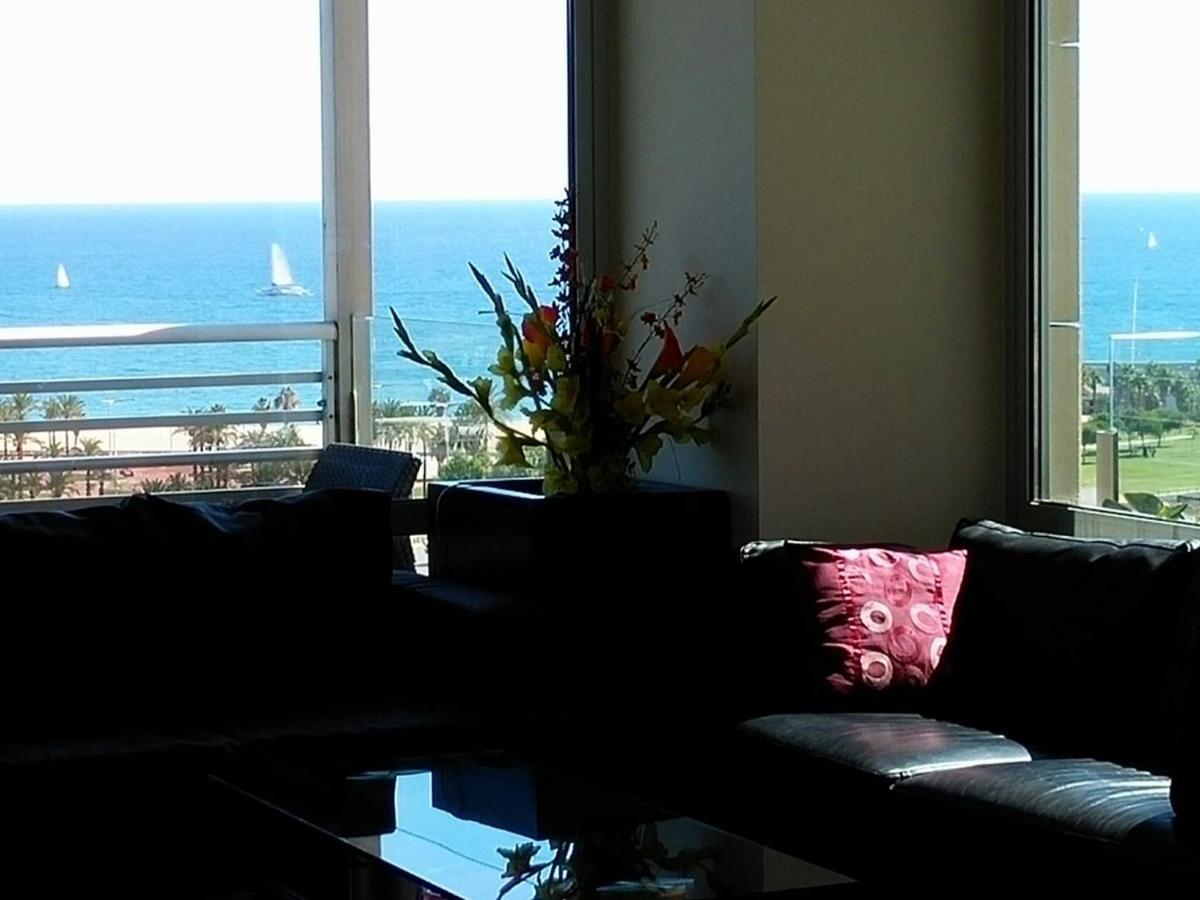 Amazing Sunset Views In The Mediterranean Apart/ Apartment Sant Adria de Besos